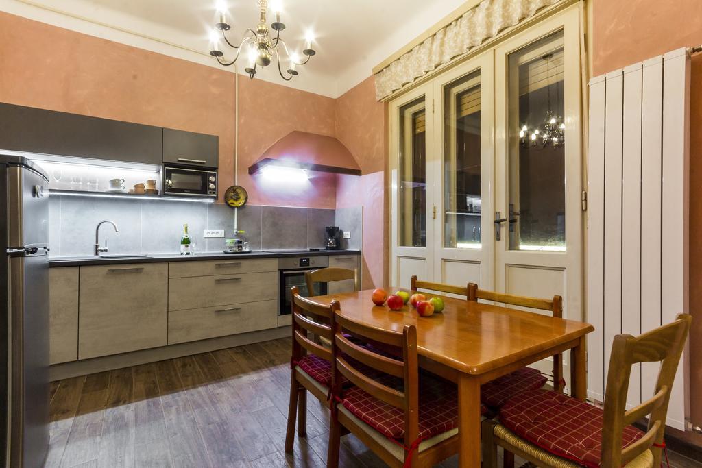Spacious & Smart Center Apartment Pula Exterior foto