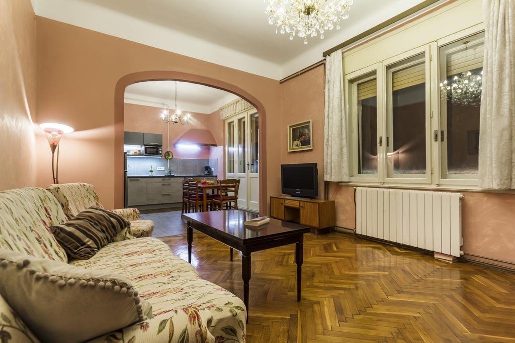 Spacious & Smart Center Apartment Pula Exterior foto