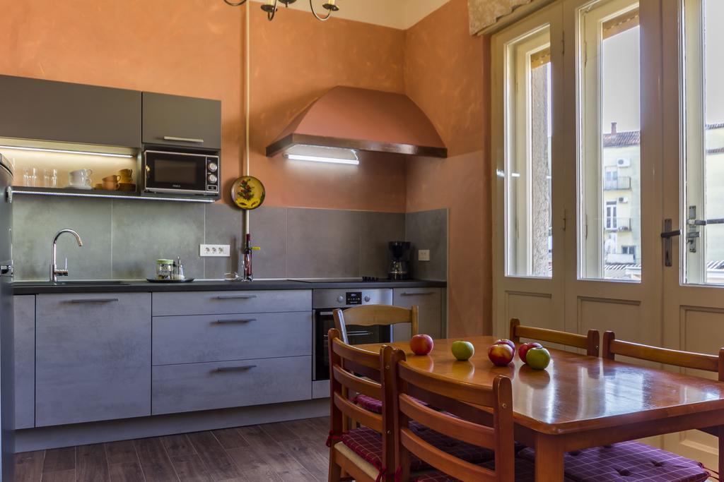 Spacious & Smart Center Apartment Pula Exterior foto